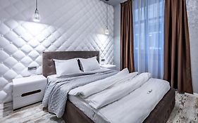 Romari apartment Городоцька 5 Оперний театр